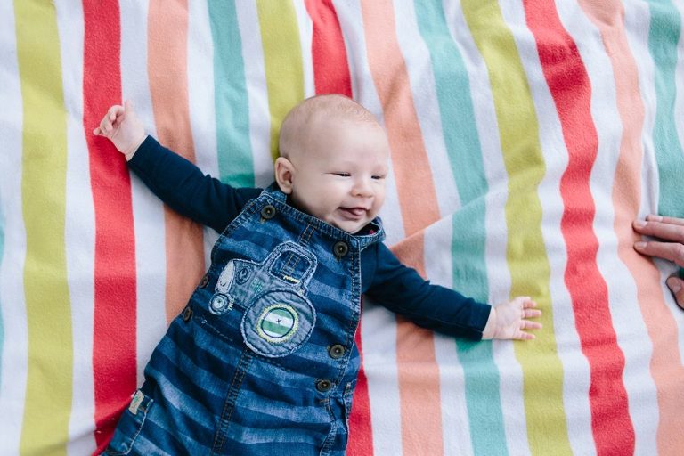 Outdoor newborn photos